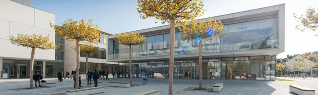 2-ambiancee96bda27-f973-4e04-bba5-4d70b6bc82fa.hwww.homeaway.es-v2-min 7 raisons de partir étudier en Allemagne - Montpellier Management