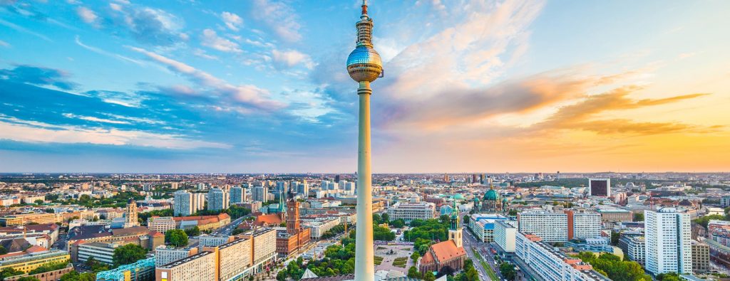 5-berlin.1554095-Getty-ImagesiStockphoto-v2-min 7 raisons de partir étudier en Allemagne - Montpellier Management