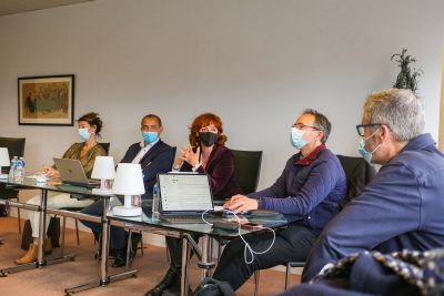 Visuel 1 Table ronde le mètre carré