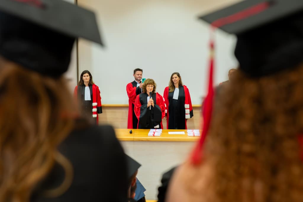 Remise de diplômes du domaine de spécialité Marketing Vente