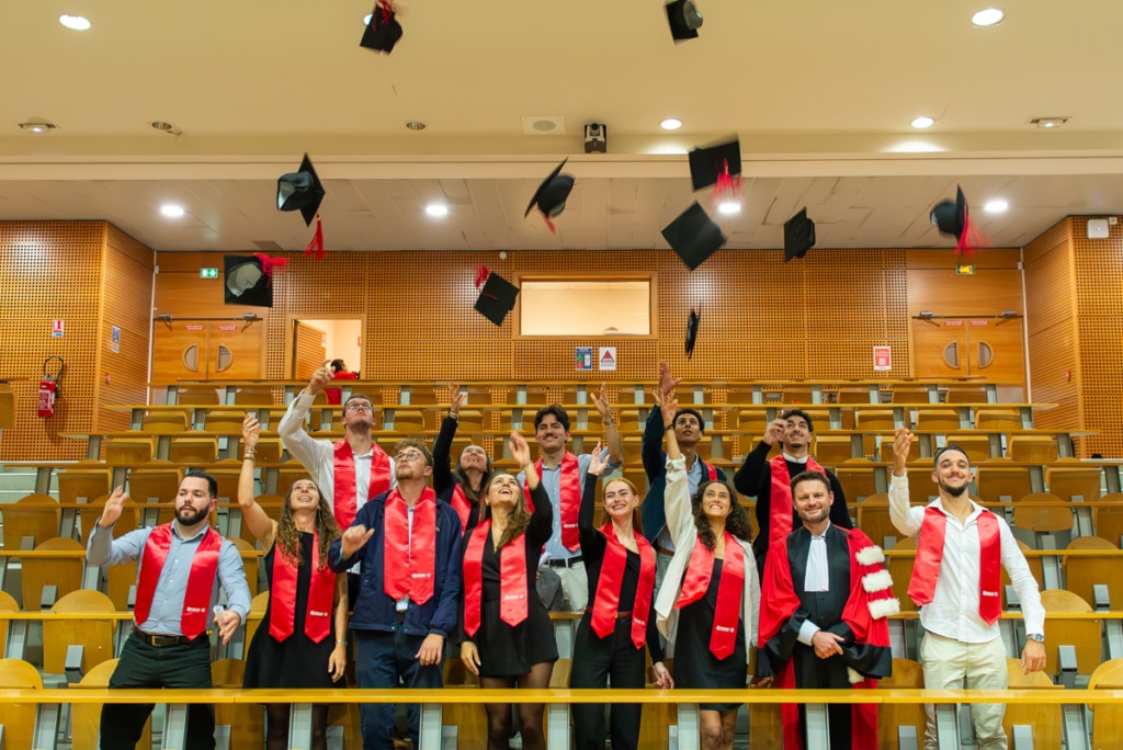 Remise de diplômes du domaine de spécialité Marketing Vente