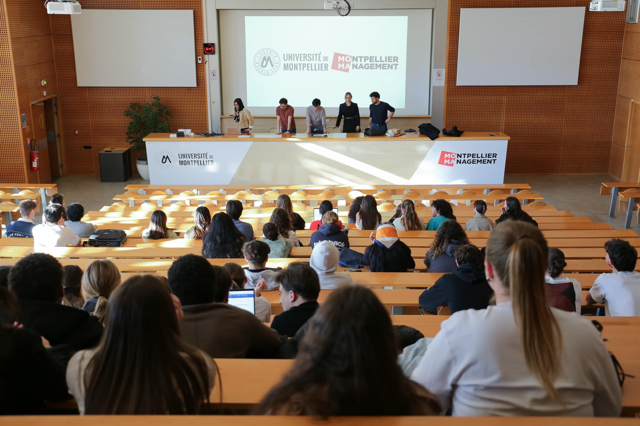 Pourquoi choisir MOMA